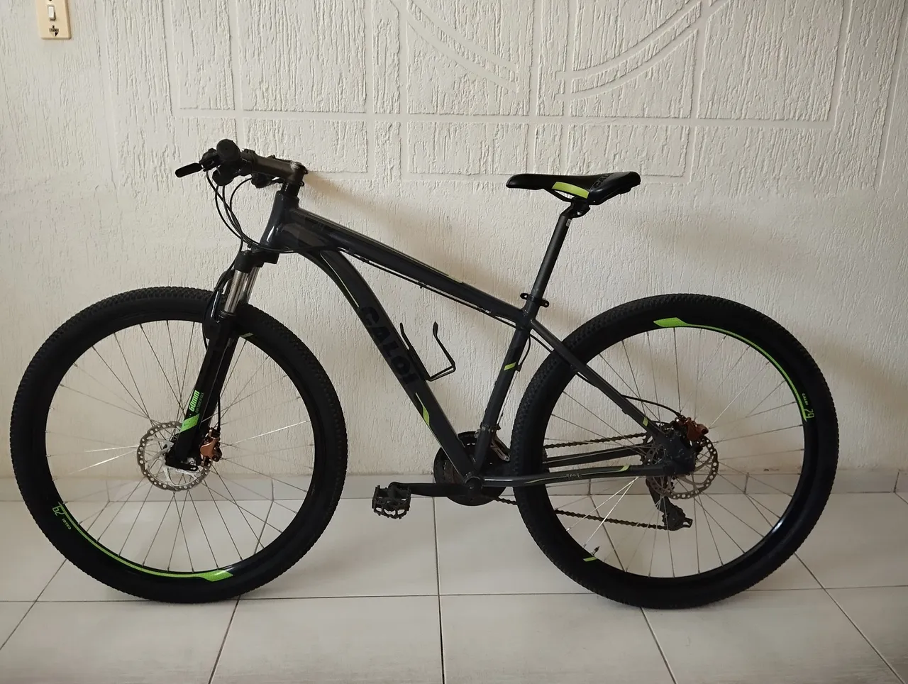 Bicicleta Caloi Aro 29 *Entrego com revisão e manutenção feita*