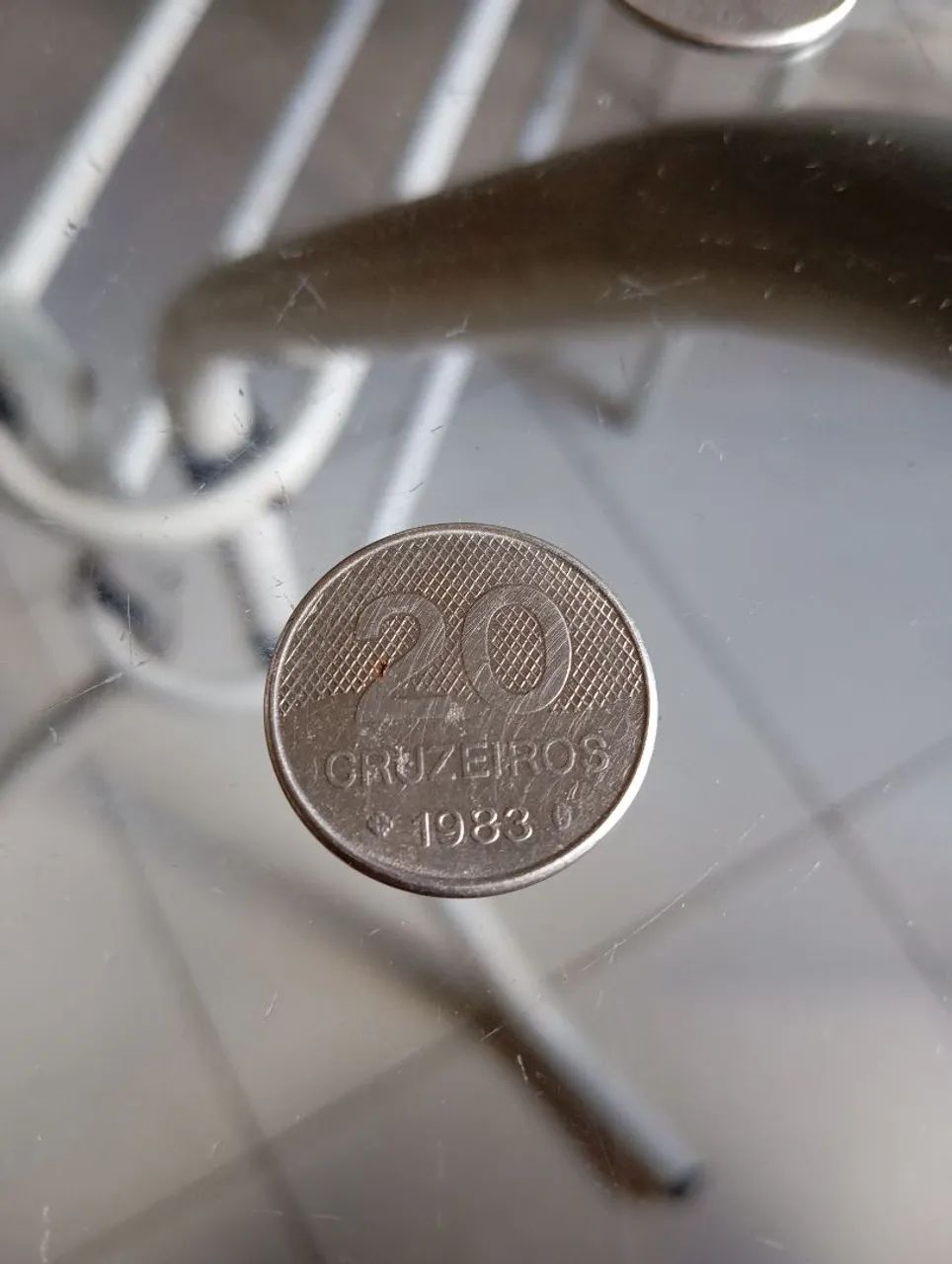 Moedas 20 Cruzeiros 1981,1983,1984 - Foto 3