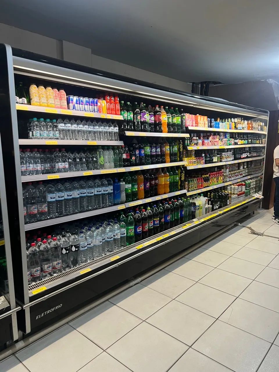 Expositor Refrigerado Vertical - Eletrofrio carnes 