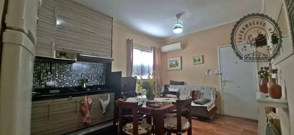 Apartamento no Boqueirão, Praia Grande/SP.