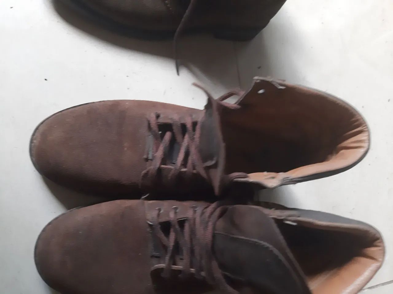 Bota de couro marrom - Foto 2