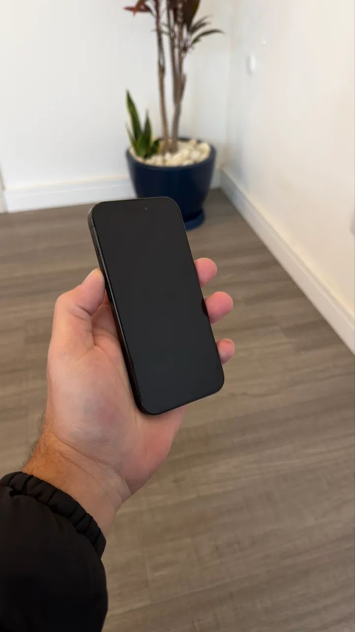 iPhone 15 pro 128gb Preto  - Foto 4