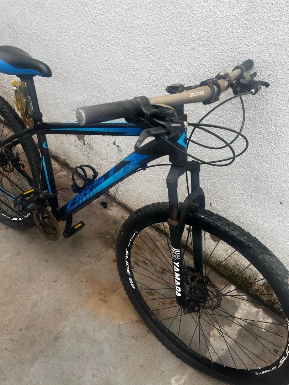 VENDO BICICLETA FIRST SMITT ARO 29 NOVA - Foto 2