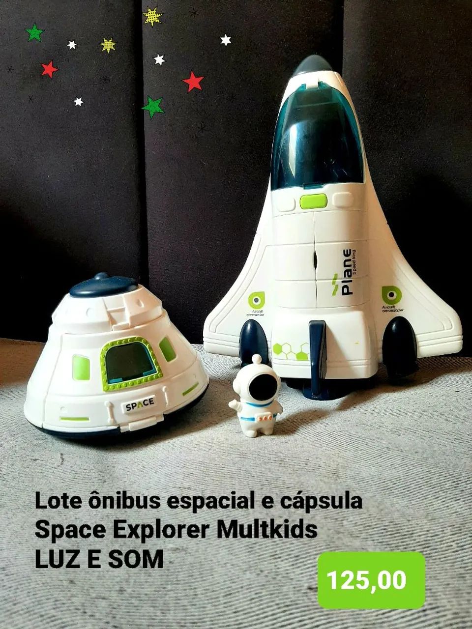 Ônibus espacial e cápsula da Space Explorer da Multkids