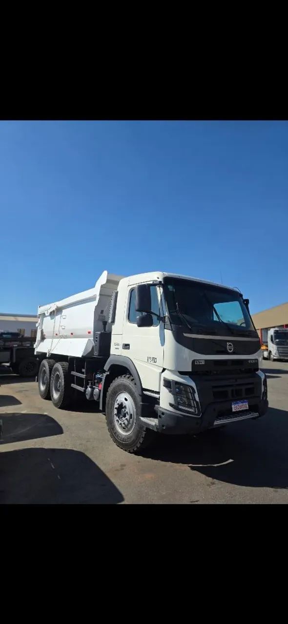 Volvo FMX  - Foto 2