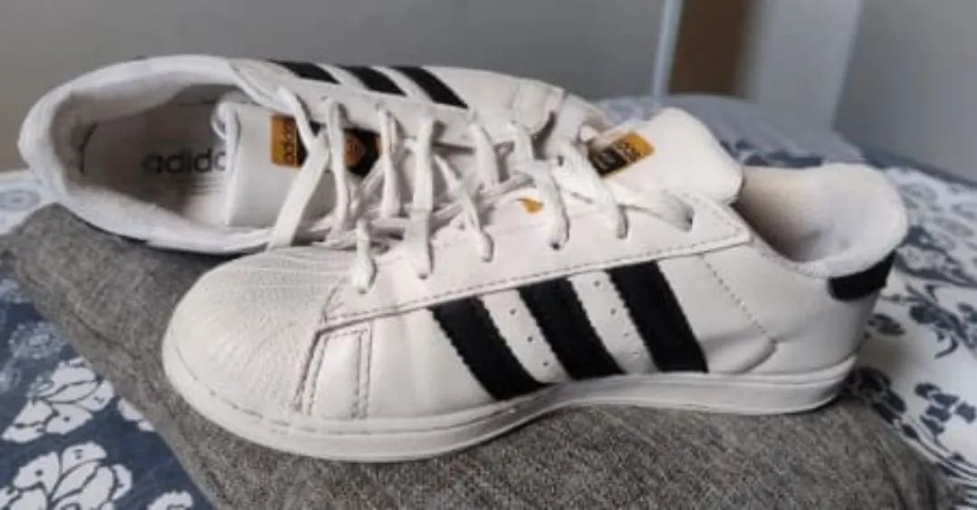 Super Star Adidas 37