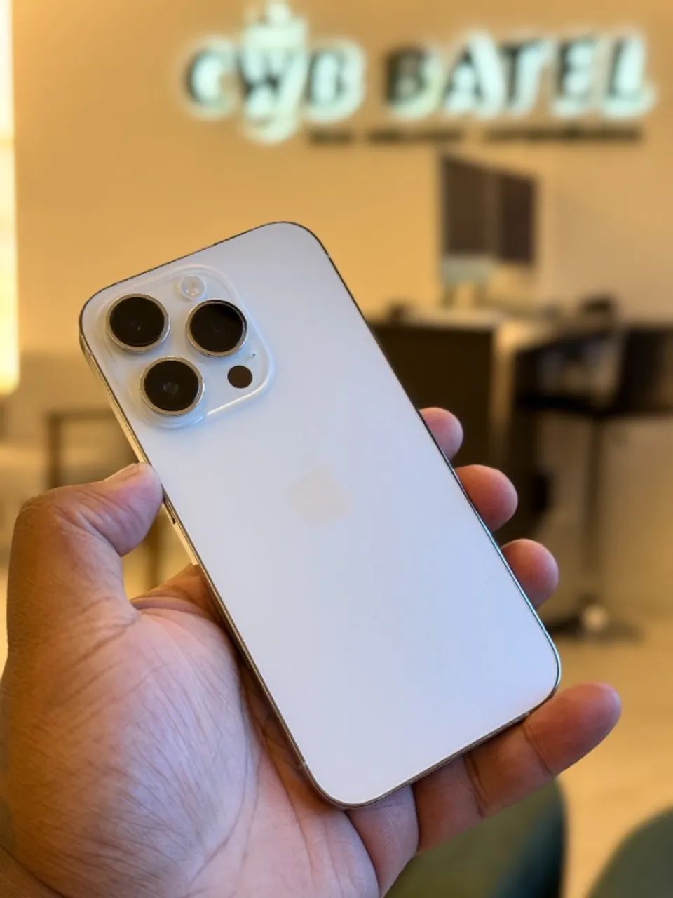 iPhone 14 Pro 256Gb Branco 75% - Loja Fisica - Celulares e
