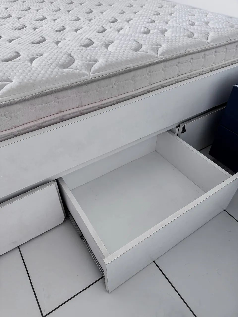 Base de Cama com gavetas - Queen  - Foto 3