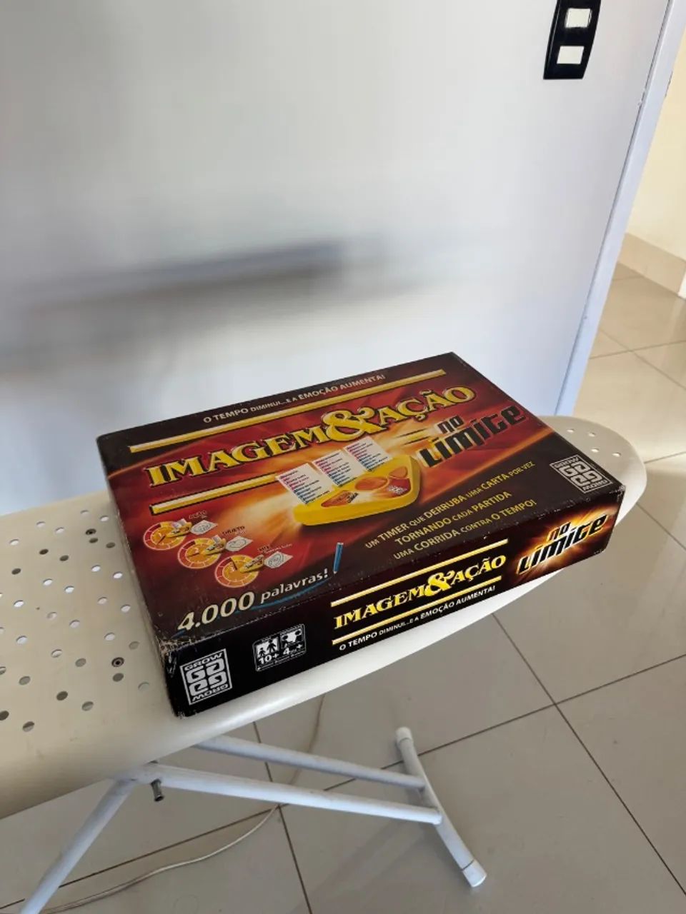 Jogo de Tabuleiro Imagem e Ação