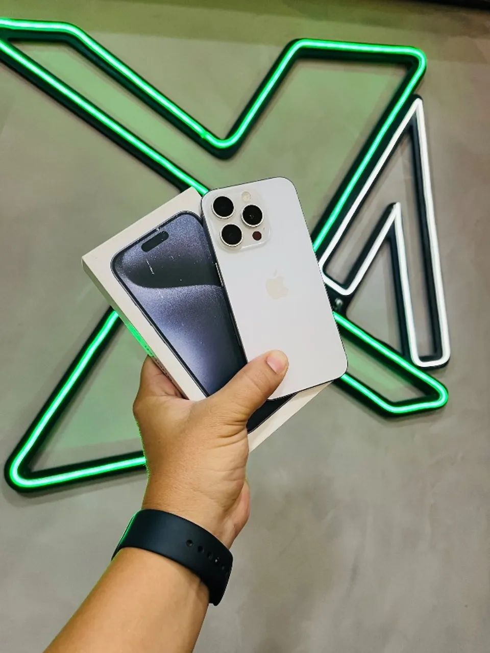 iPhone 15 PRO SILVER / TRAZ SEU USADO PEGAMOS NA TRCA 