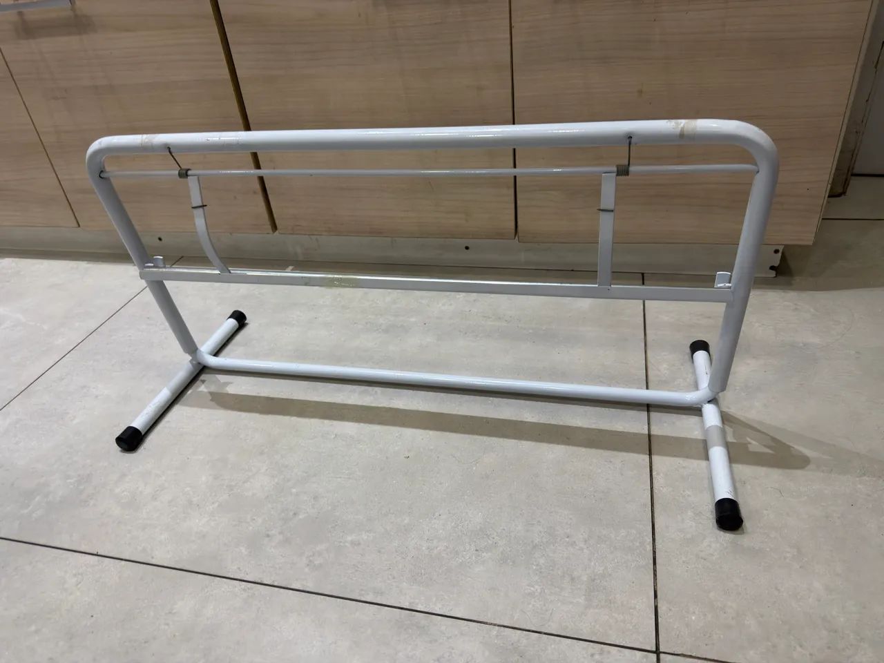 SUPORTE DE MESA PARA BOBINA DE PAPEL DE PRESENTE 