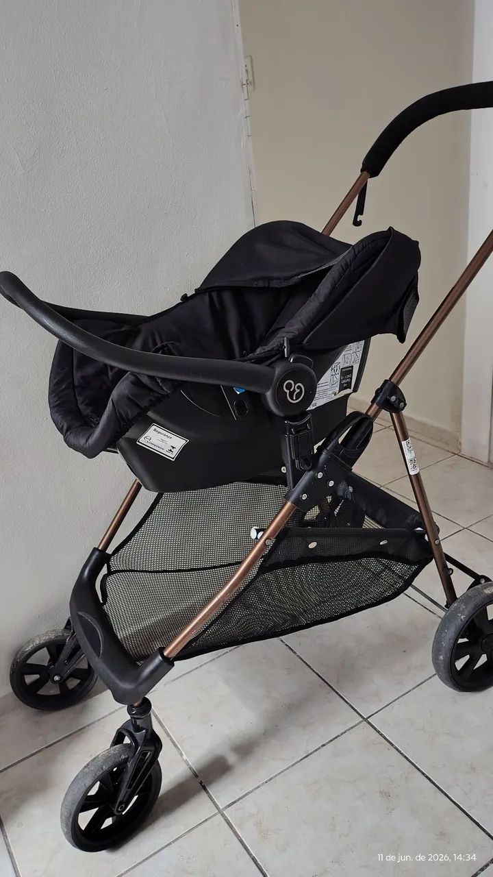 Vende-se Carrinho de Bebê  - Foto 3