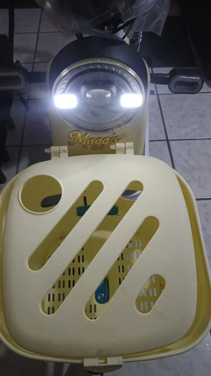 Scooter elétrica semi nova  - Foto 4