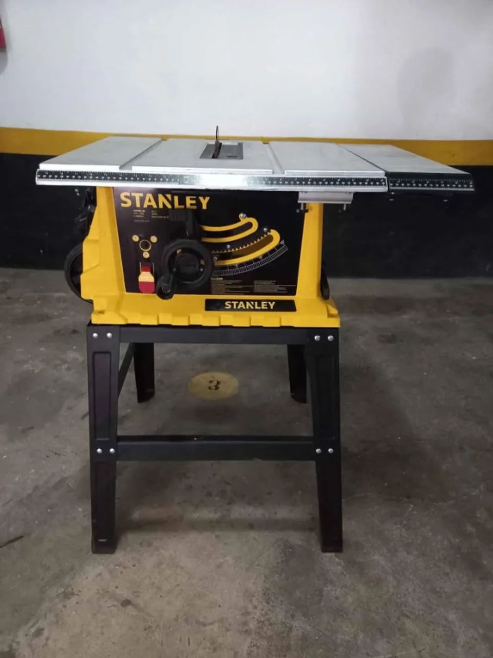 Serra de bancada Stanley435690078754590725