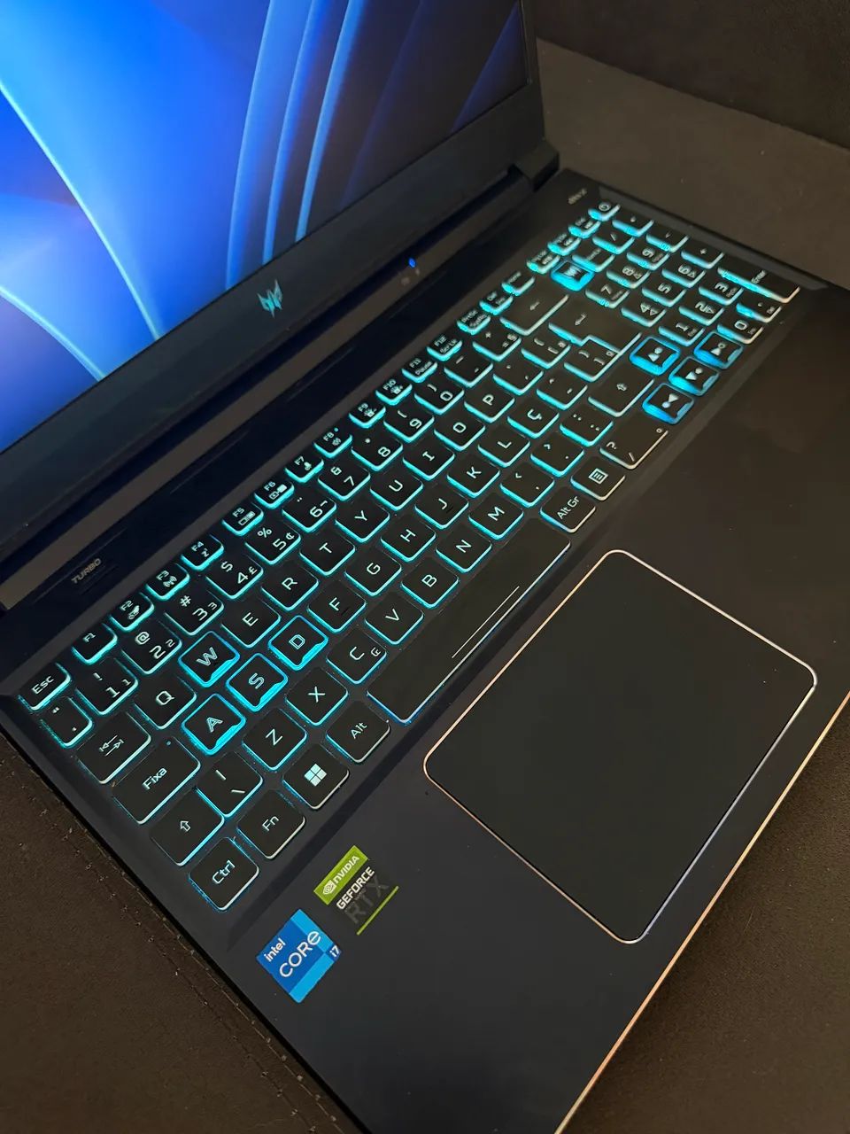 Vendo Notebook Gamer Predator  - Foto 4