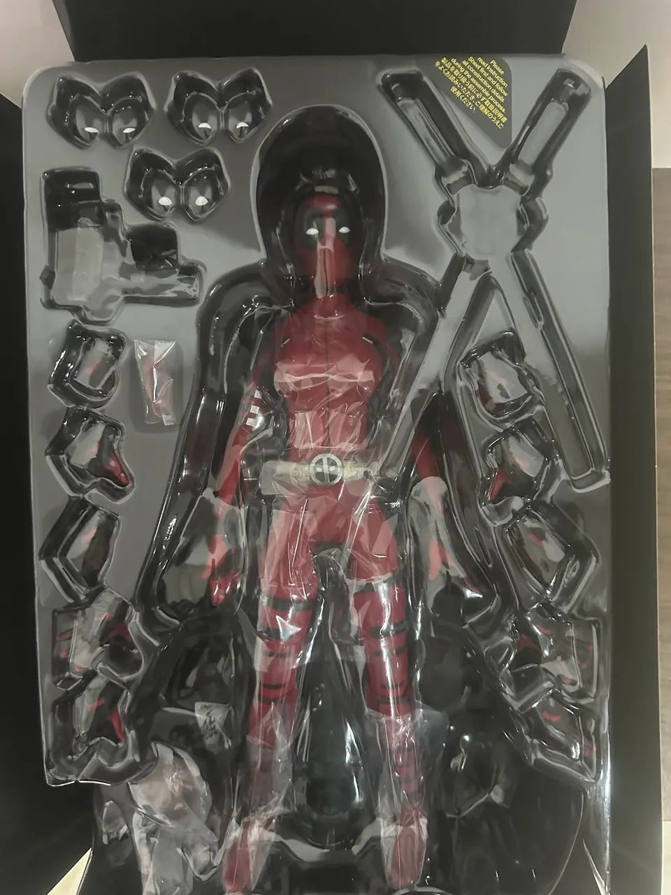 Hot Toys Ladypool Deadpool & Wolverine - Foto 3