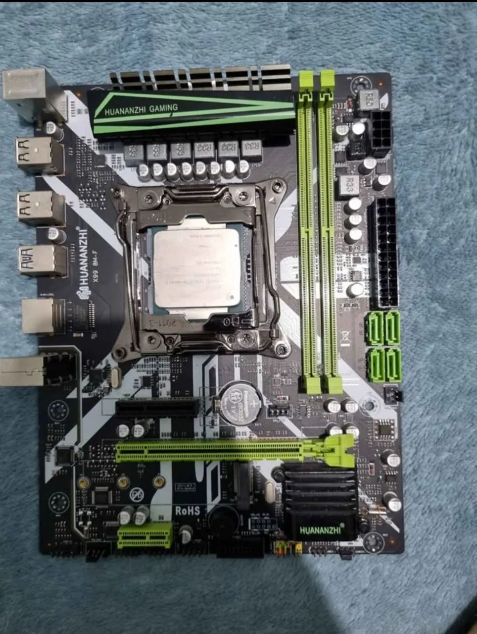 Placa mãe huenzahi ddr4 semi nova