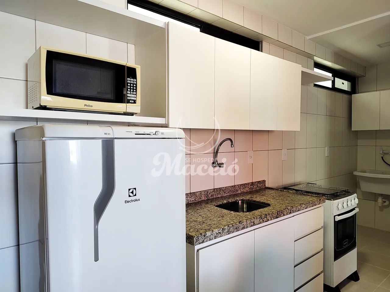 Quarto e sala decorado e mobiliado em localização privilegiada em Maceió - Foto 5