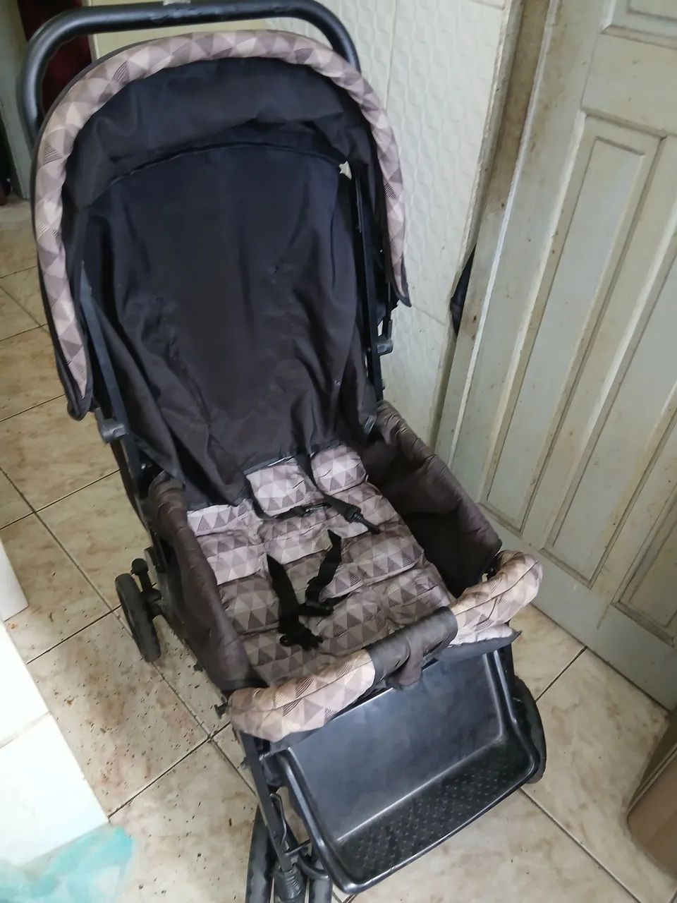 Carrinho de bebê pollo