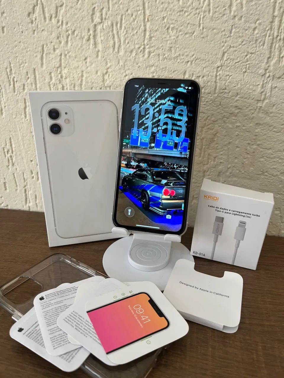 iPhone 11- EM PERFEITAS CONDIÇÕES 