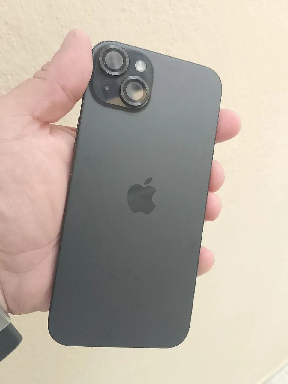 iPhone 15 Plus - Foto 2