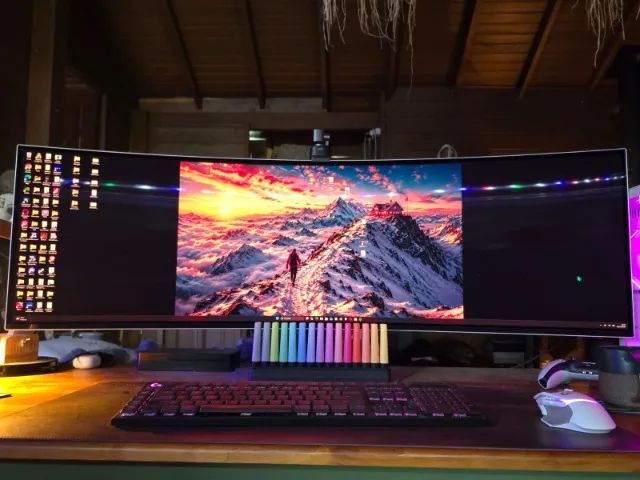 Monitor Odyssey OLED G9 49 - Foto 3