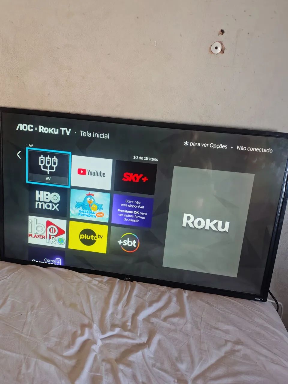Vendo tv smart de 43 AOC ROKU. - Foto 2
