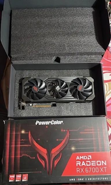 Placa de vídeo RX 6700 XT RedDevil