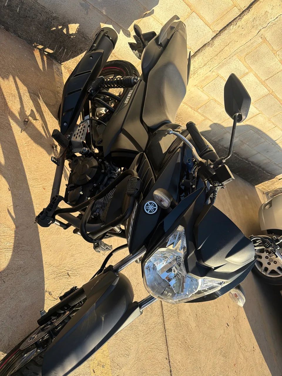 Fazer 150 de mulher e de garagem  - Foto 3