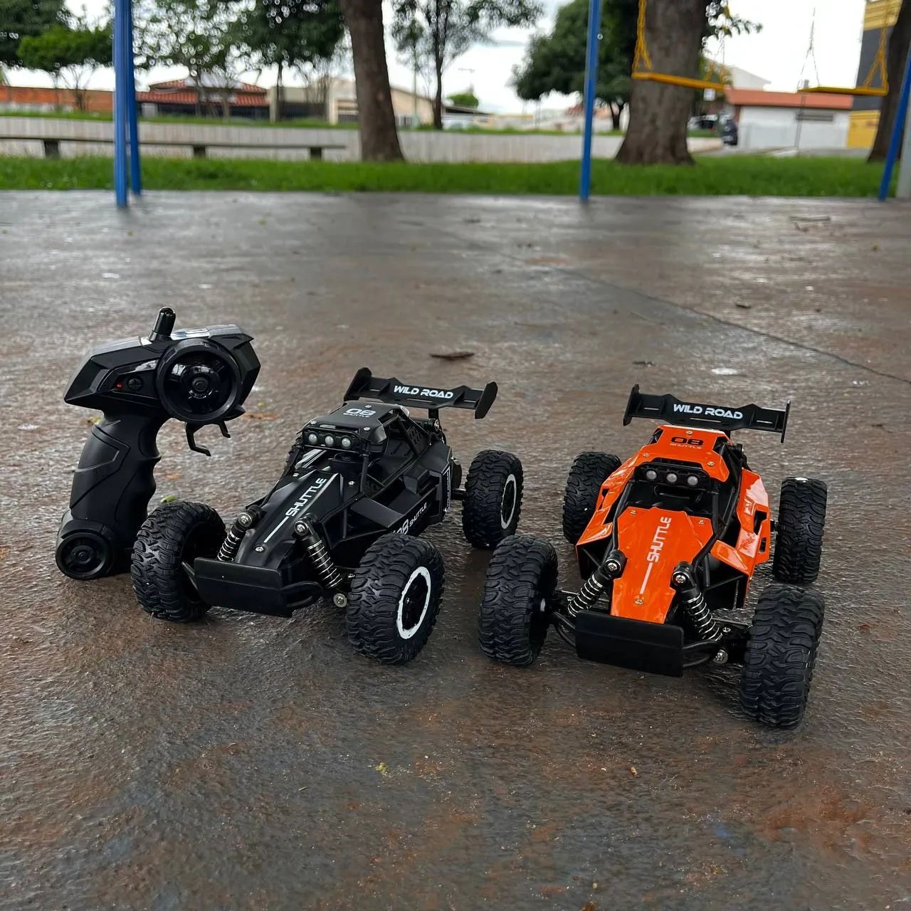 Carrinhos Com Controle Remoto Recarregável TOP  - Foto 4
