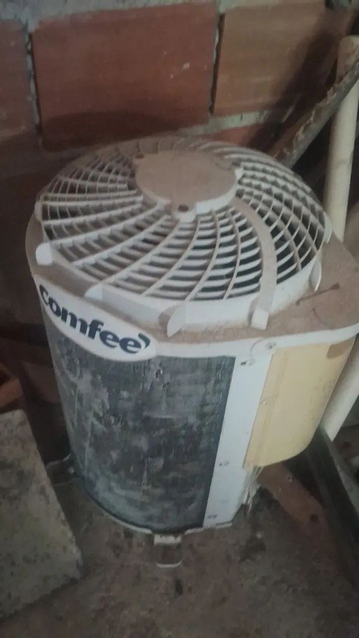 Vendo ar condicionado split 9000 BTUs 