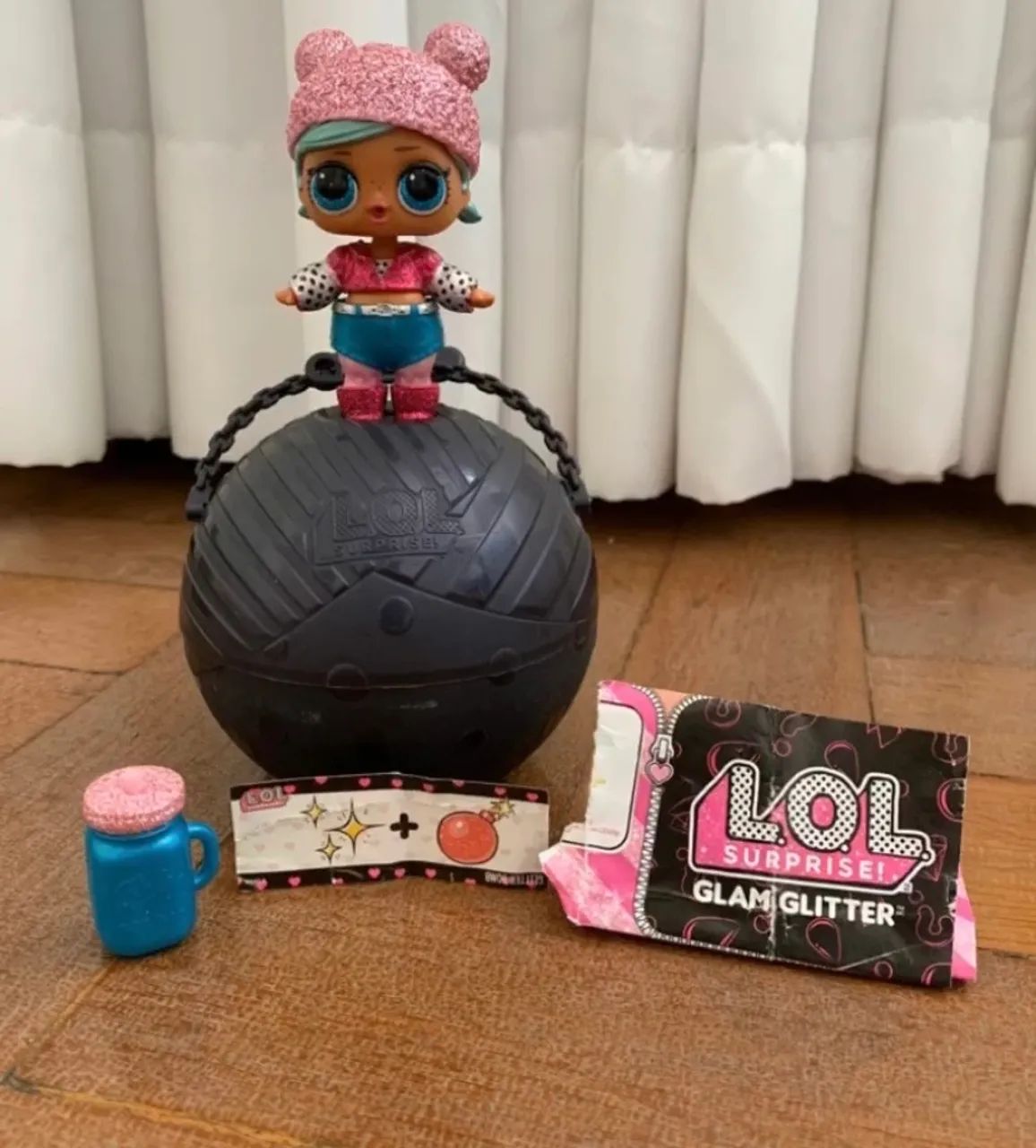 Boneca LOL SURPRISE original Glam glitter - BRRR B.B