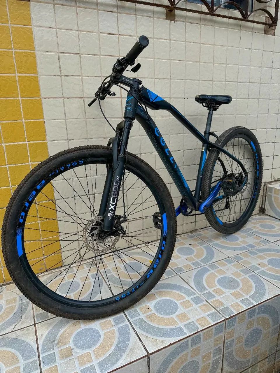 BICICLETA COLLI ARO 29