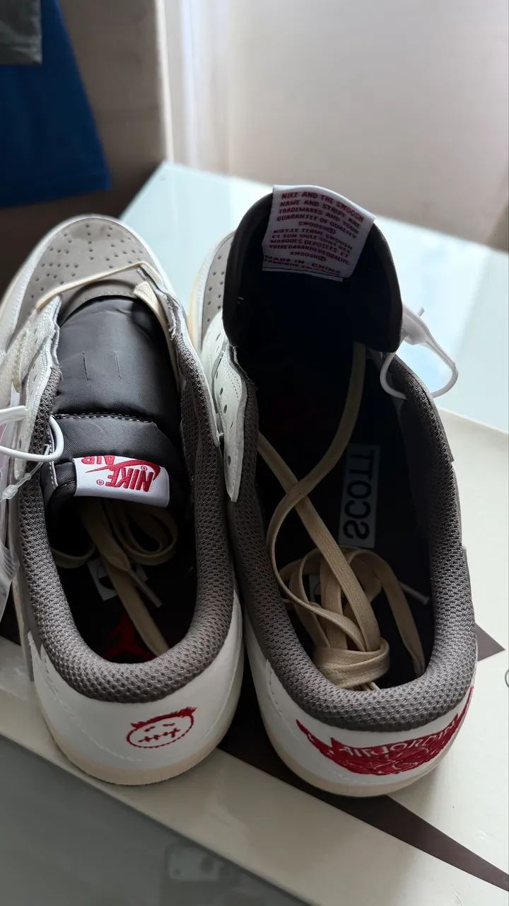 Jordan 1 Travis Scott - Foto 3