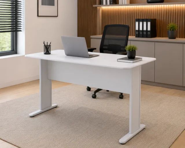 Mesa Uno para escritório 80x60 com preço IMPERDÍVEL