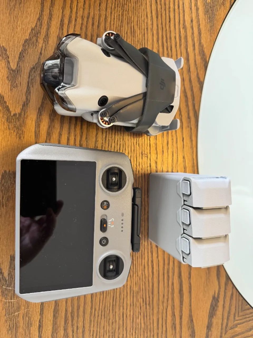 DJI Mini 4 Pro Fly More Combo