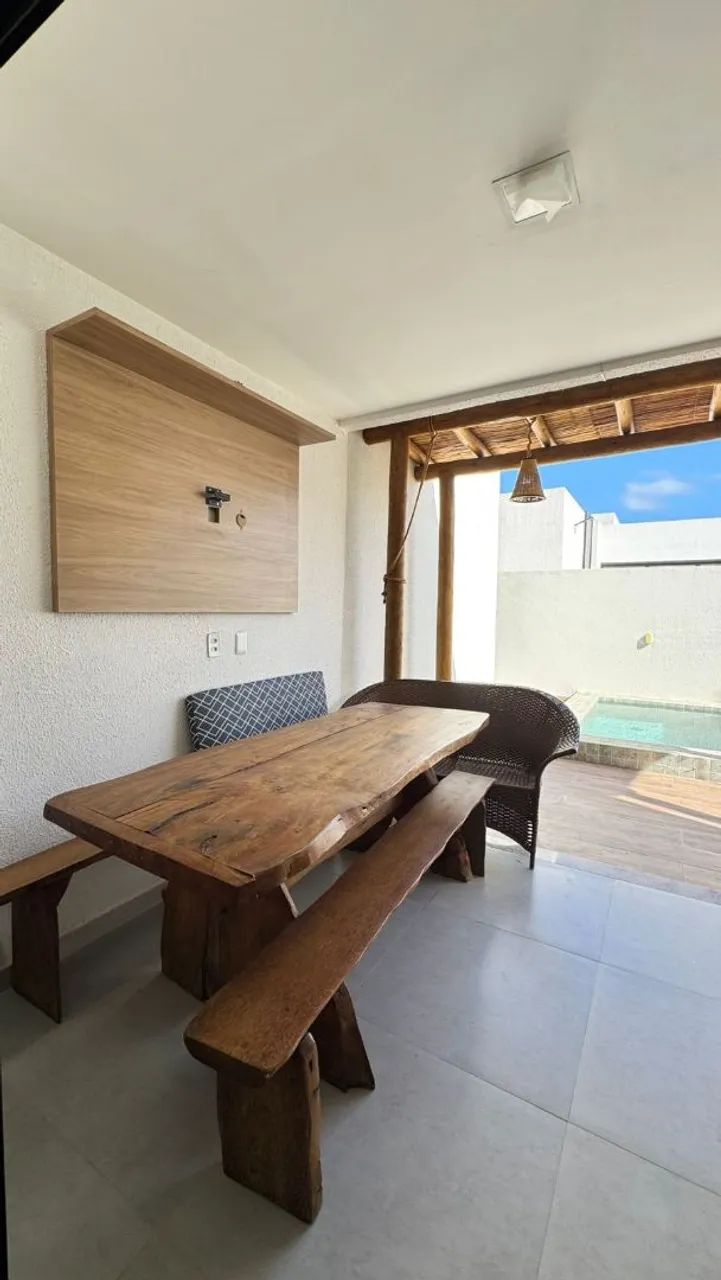 Casa com piscina cond fechado perto do Francês