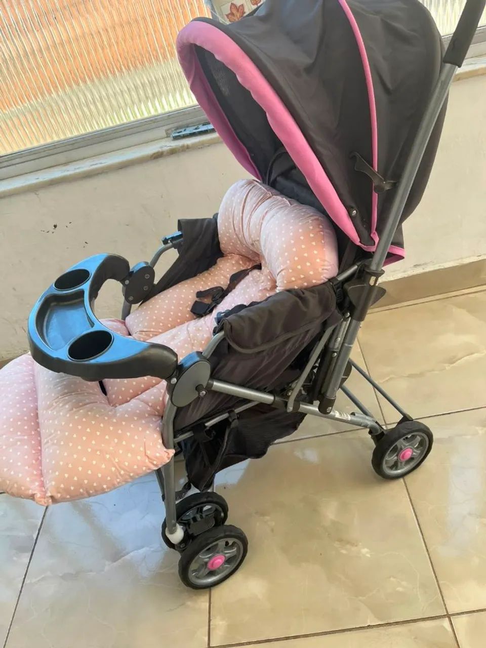 Carrinho de bebê Cosco (Semi-novo) - Foto 2