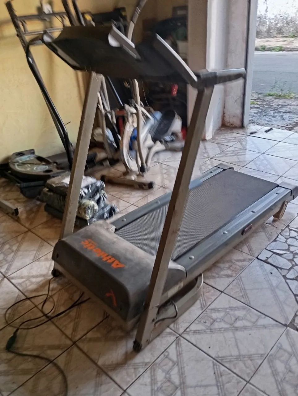Esteira Athletic 420ee - Foto 2