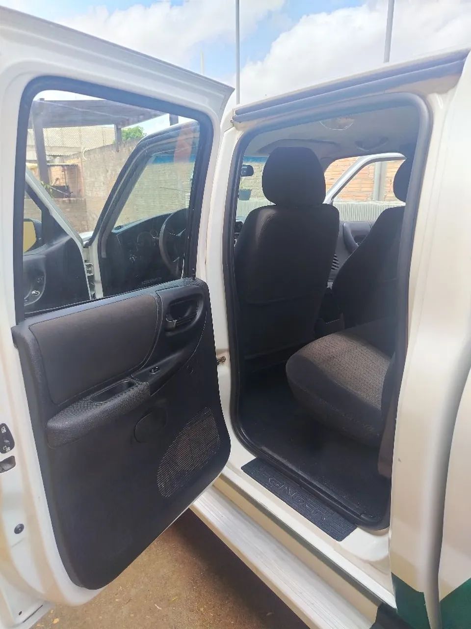 Ford Ranger XLT 3.0 PSE 163cv 4X4 CD TB Dies. 2012 - Foto 3