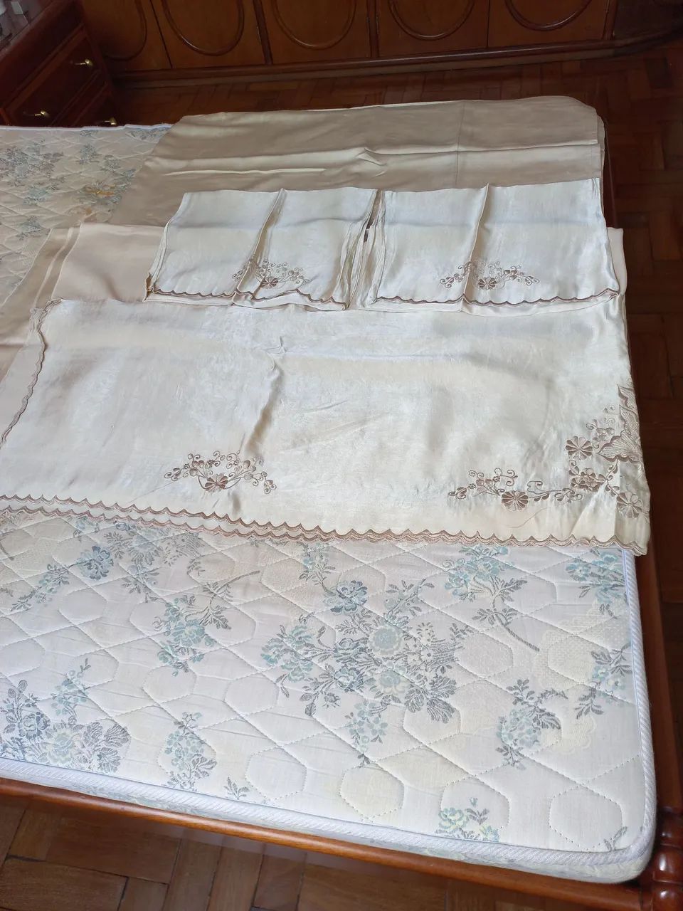 Jogo de cama casal em cetim 