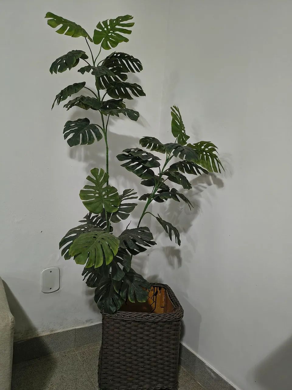 Planta artificial com vaso