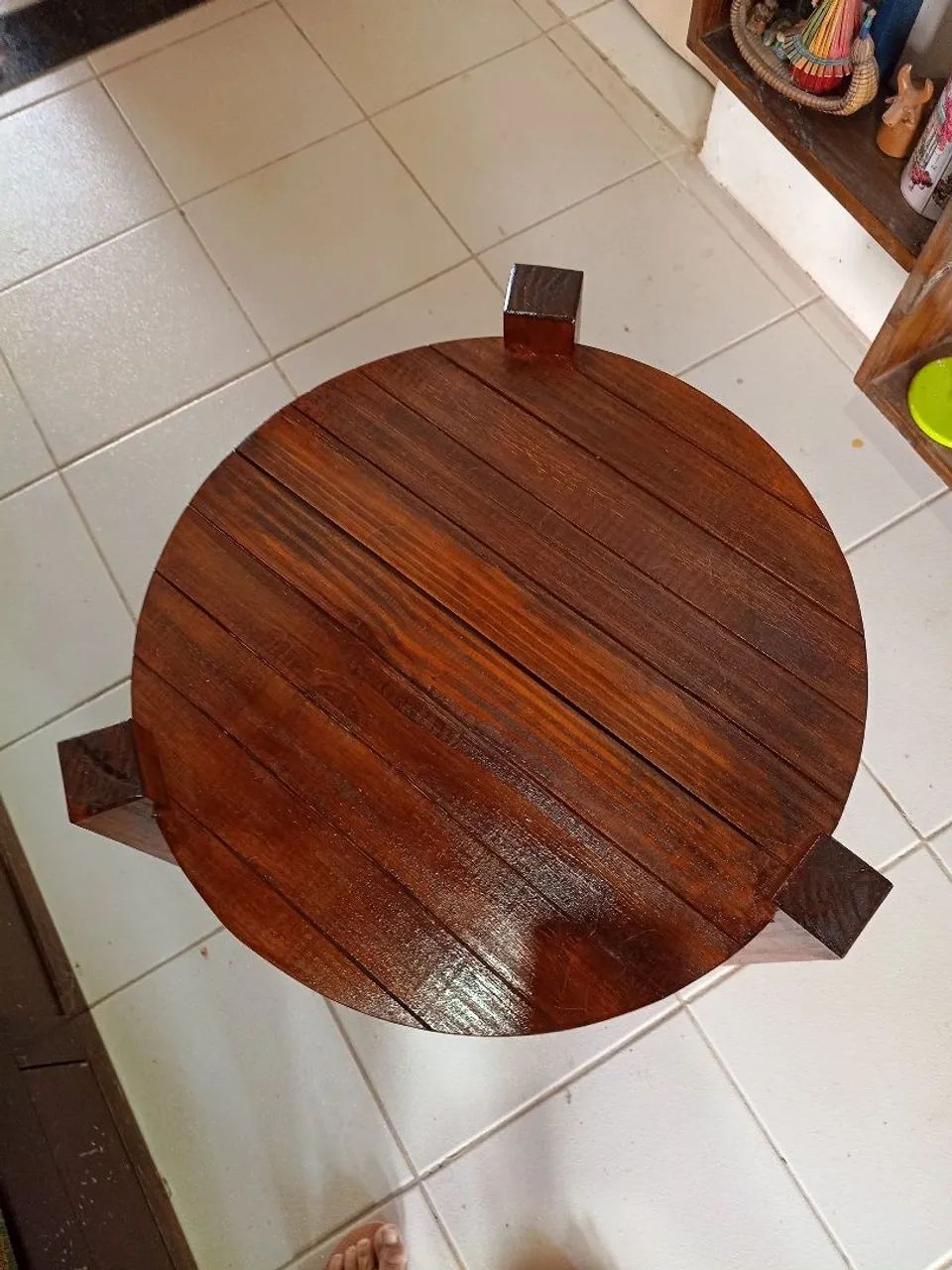 Mesa de centro de madeira estilo rústico para RETIRAR  - Foto 3
