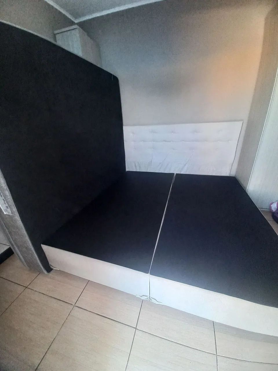 Cama box casal + colchão com molas ensacadas e cabeceira - Foto 2