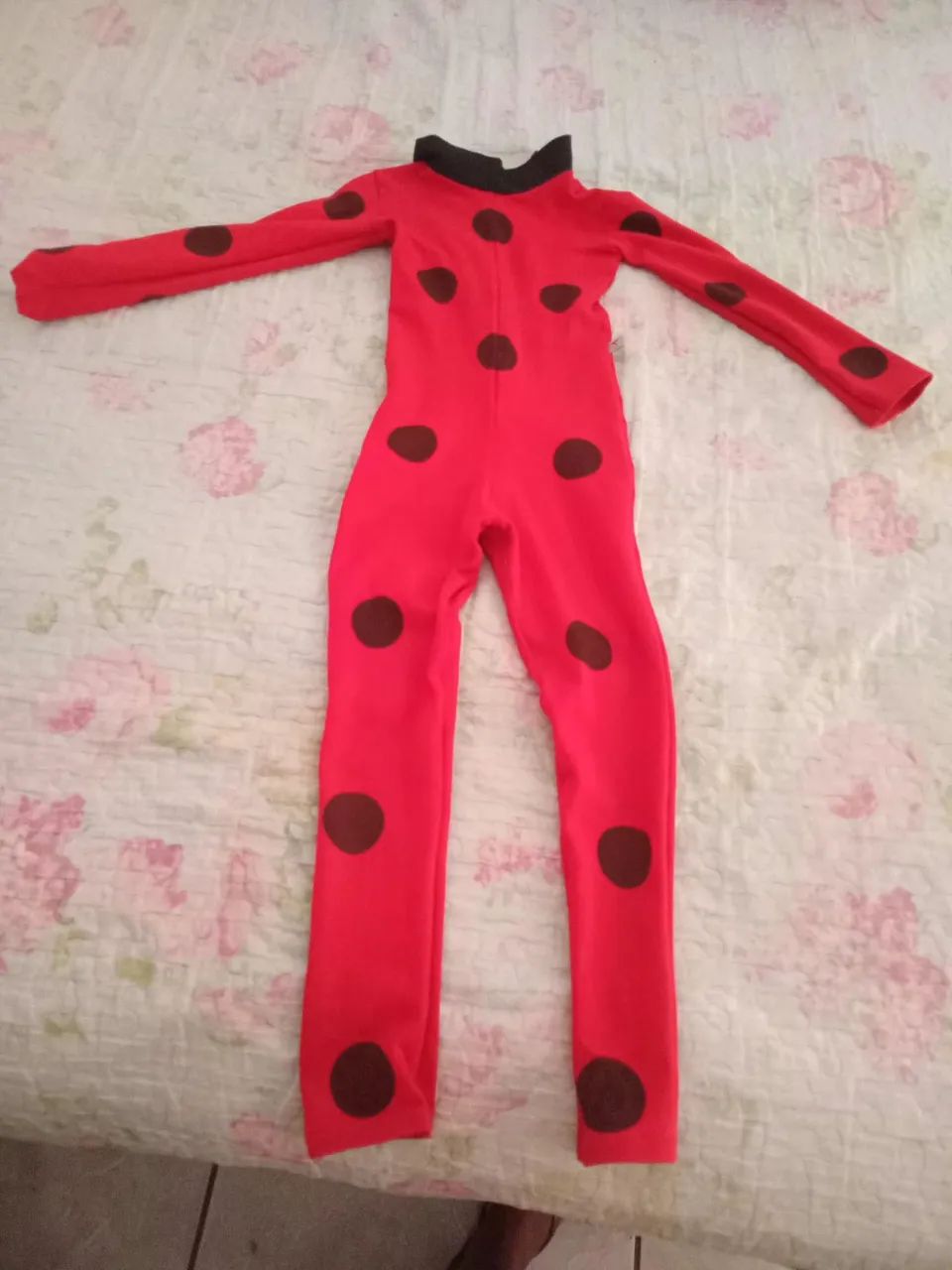 Fantasia da Ladybagg com máscara  - Foto 3