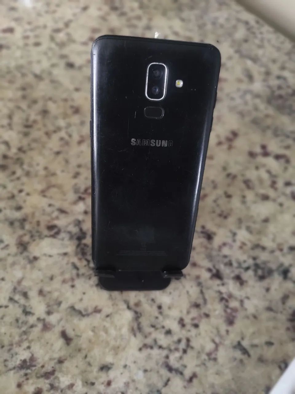 Samsung Galaxy J8 - Foto 2