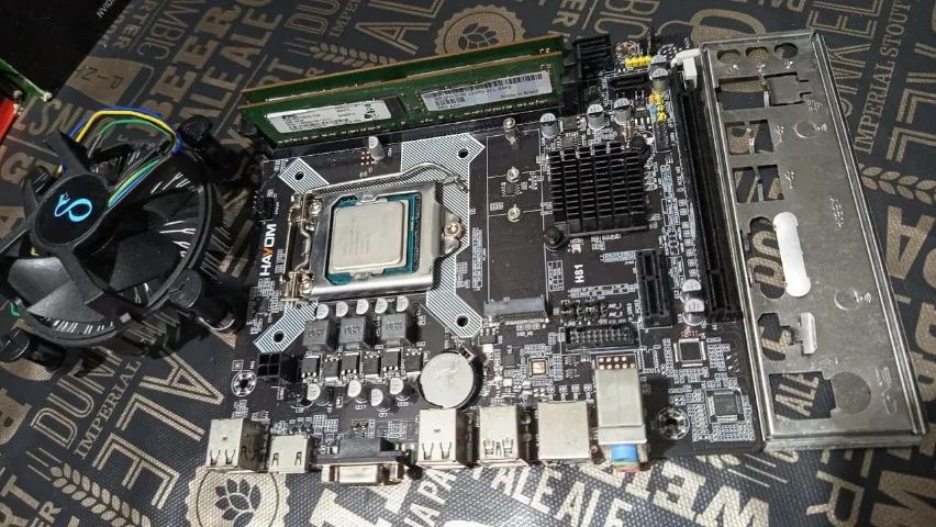 Kit i5 4570 + 4 gb Ram + Placa H81 Hayom - Foto 3