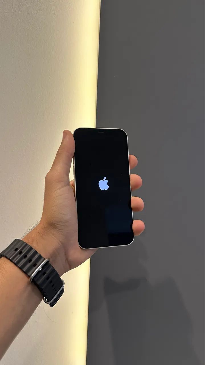 iPhone 12 - 64gb  - Foto 4