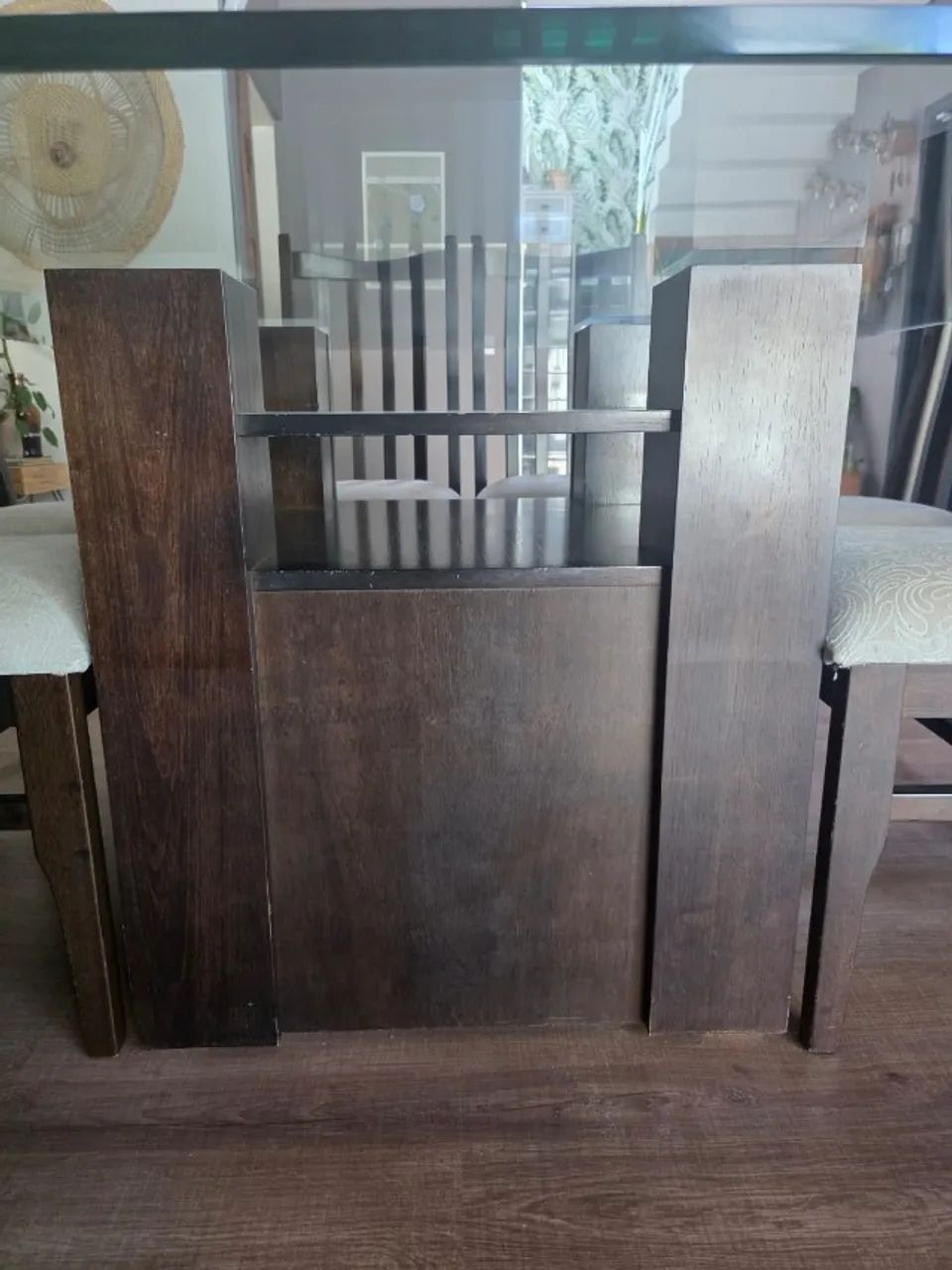 Mesa de Jantar Quadrada com 8 cadeiras - Foto 2