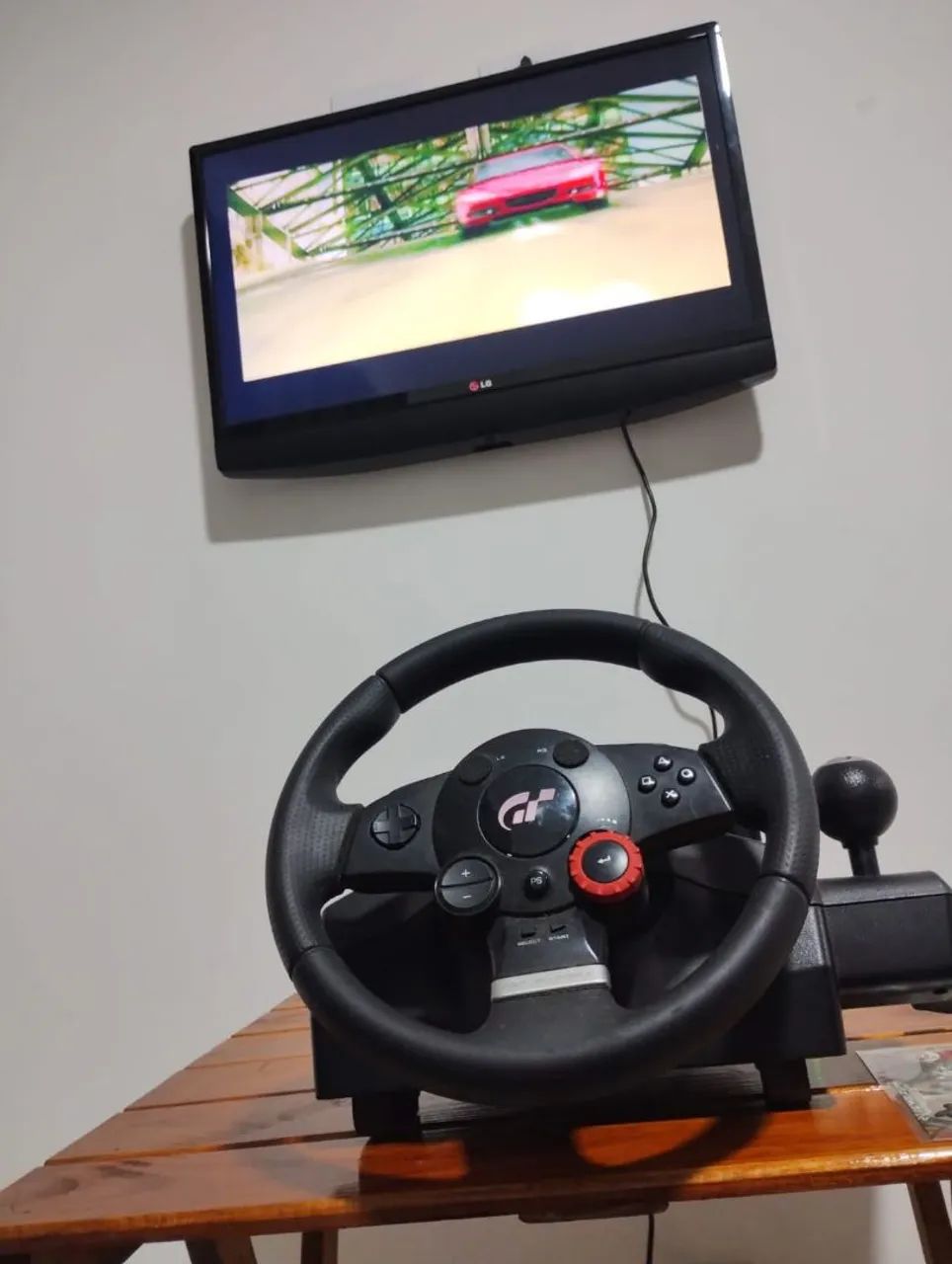 Volante Logitech  - Foto 5